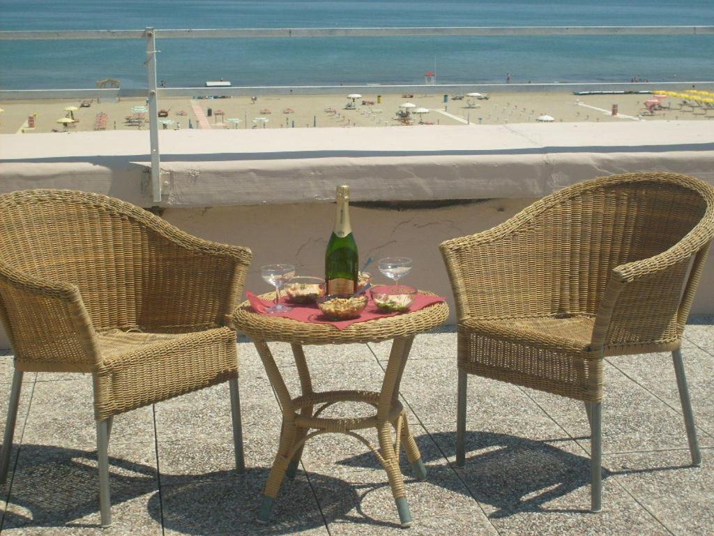 Hotel Bel Air Rivazzurra Di Rimini Exterior foto