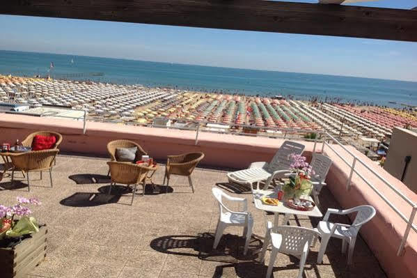 Hotel Bel Air Rivazzurra Di Rimini Exterior foto
